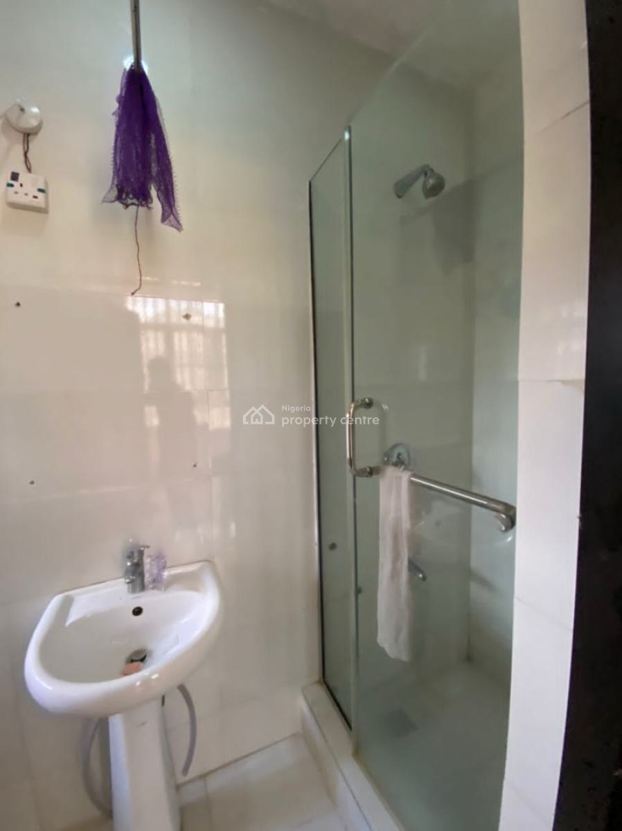 Self Service and Spacious 1 Bedroom Apartment Plus Guest Toilet, Off Palace Road, Oniru, Victoria Island (vi), Lagos, Mini Flat (room and Parlour) for Rent