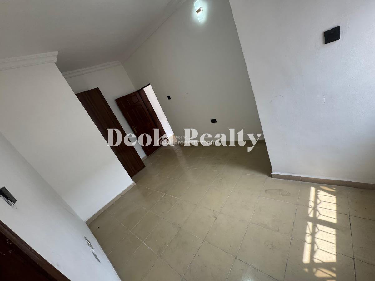 a Nice and Portable 1 Bedroom Apartment, Platinum Way,ikate, Lekki, Lagos, Lekki, Lagos, Mini Flat (room and Parlour) for Rent