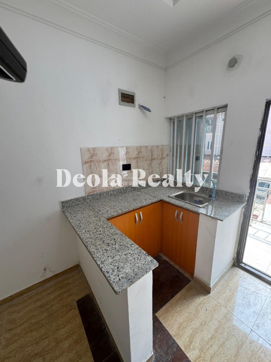a Nice and Portable 1 Bedroom Apartment, Platinum Way,ikate, Lekki, Lagos, Lekki, Lagos, Mini Flat (room and Parlour) for Rent