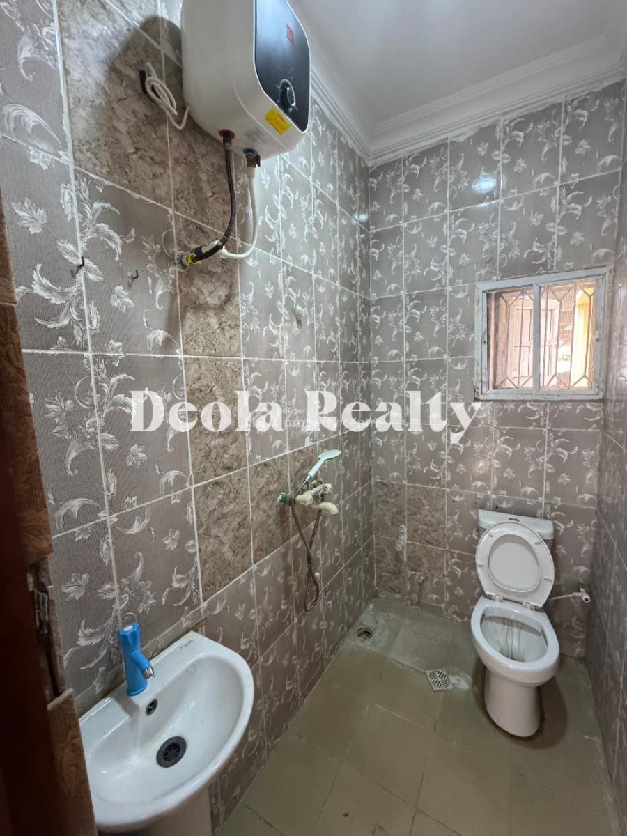 a Nice and Portable 1 Bedroom Apartment, Platinum Way,ikate, Lekki, Lagos, Lekki, Lagos, Mini Flat (room and Parlour) for Rent