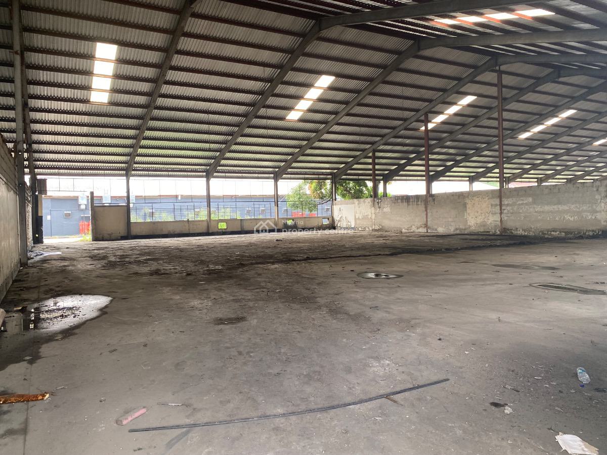 19000sqm Warehouse, Oba Akran Ikeja Lagos, Ikeja, Lagos, Warehouse for Rent