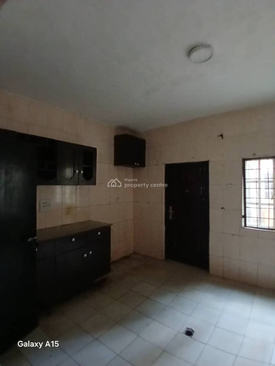 Nice 4 Bedroom Semi Detached Duplex with Bq, Apo Legislative Quarters, Apo, Abuja, Semi-detached Duplex for Rent