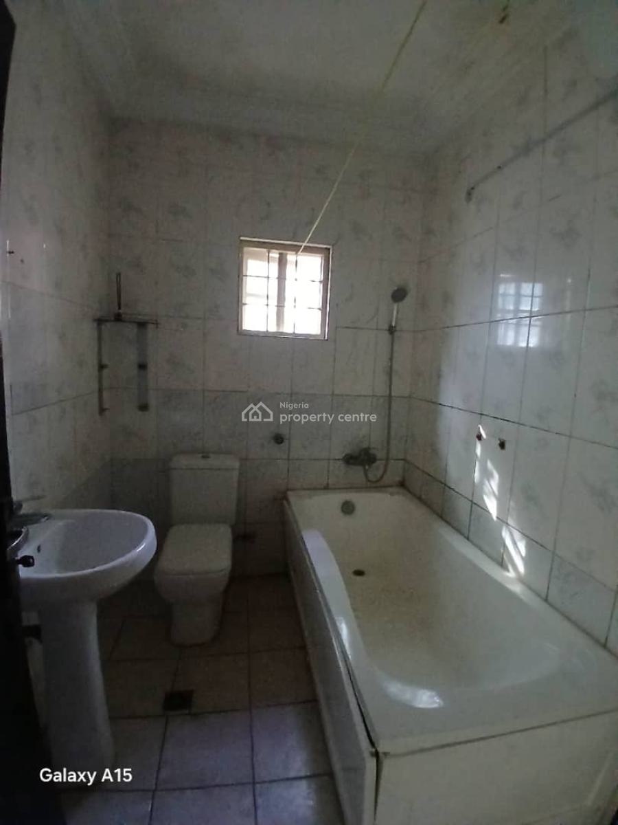 Nice 4 Bedroom Semi Detached Duplex with Bq, Apo Legislative Quarters, Apo, Abuja, Semi-detached Duplex for Rent