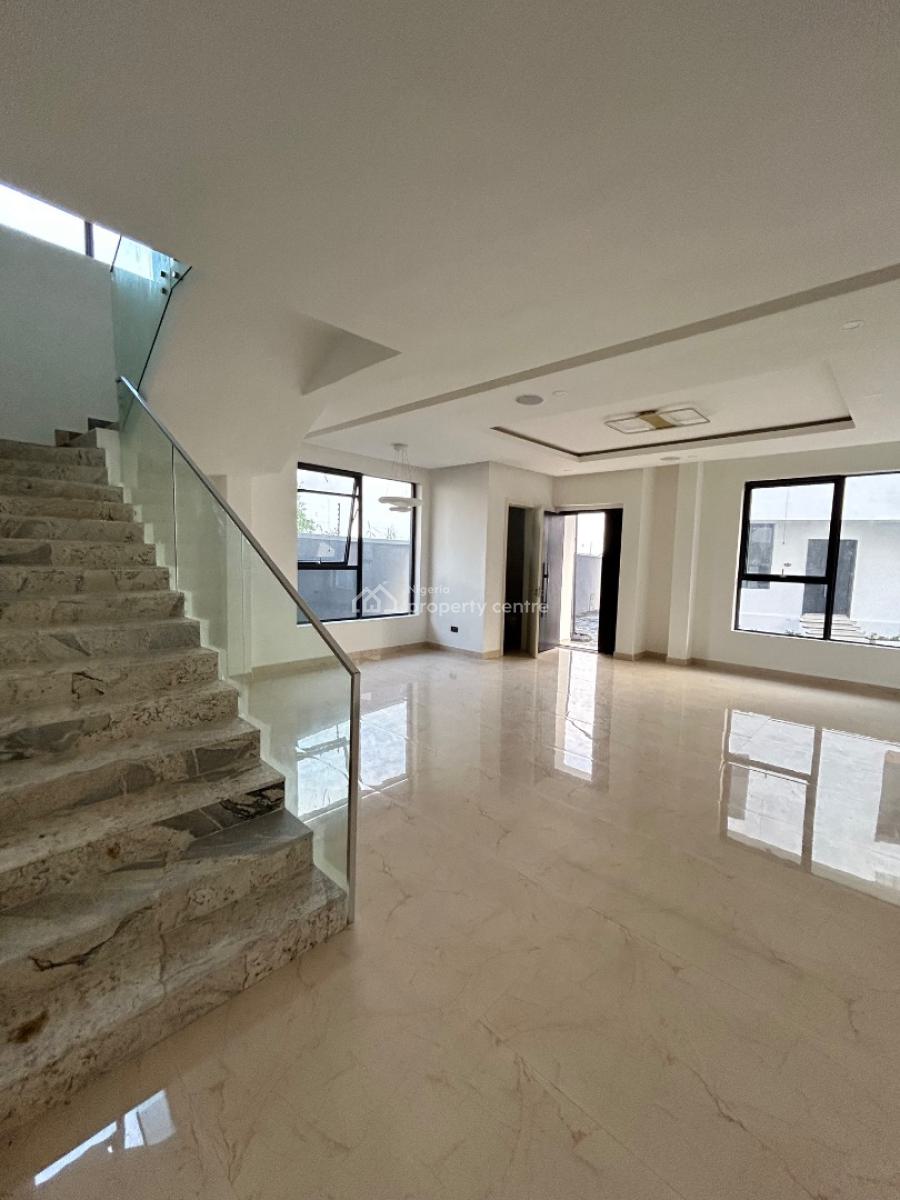 5 Bedroom Semidetached Duplex with Bq, Lekki Phase 1, Lekki, Lagos, Semi-detached Duplex for Sale