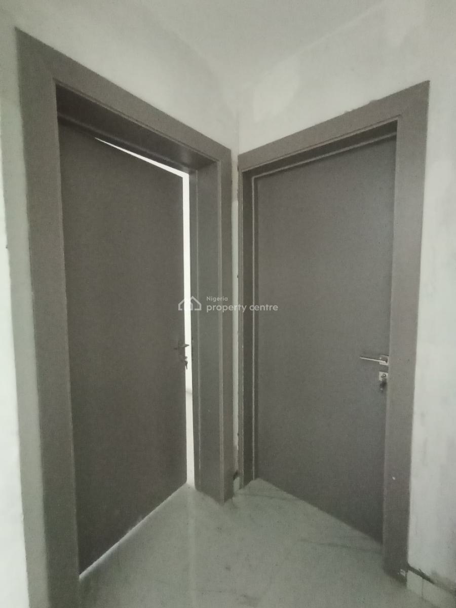 3 Bedroom Apartment with Bq, Lekki Phase 1, Lekki, Lagos, Flat / Apartment for Rent