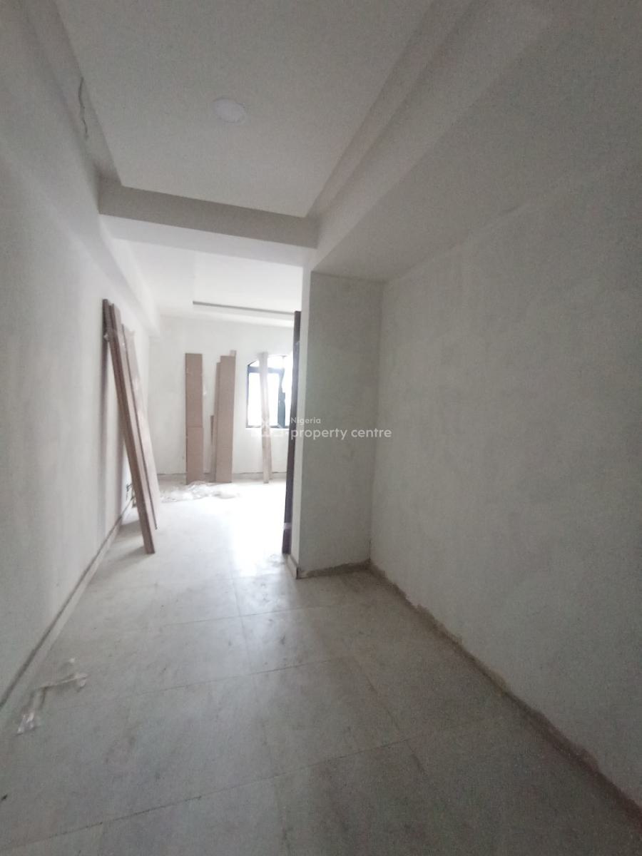 3 Bedroom Apartment with Bq, Lekki Phase 1, Lekki, Lagos, Flat / Apartment for Rent