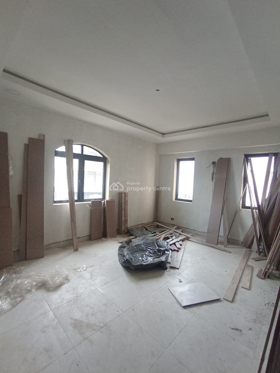 3 Bedroom Apartment with Bq, Lekki Phase 1, Lekki, Lagos, Flat / Apartment for Rent