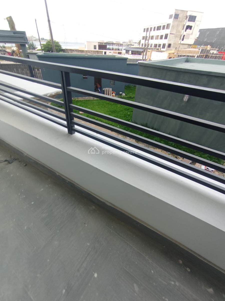 3 Bedroom Apartment with Bq, Lekki Phase 1, Lekki, Lagos, Flat / Apartment for Rent