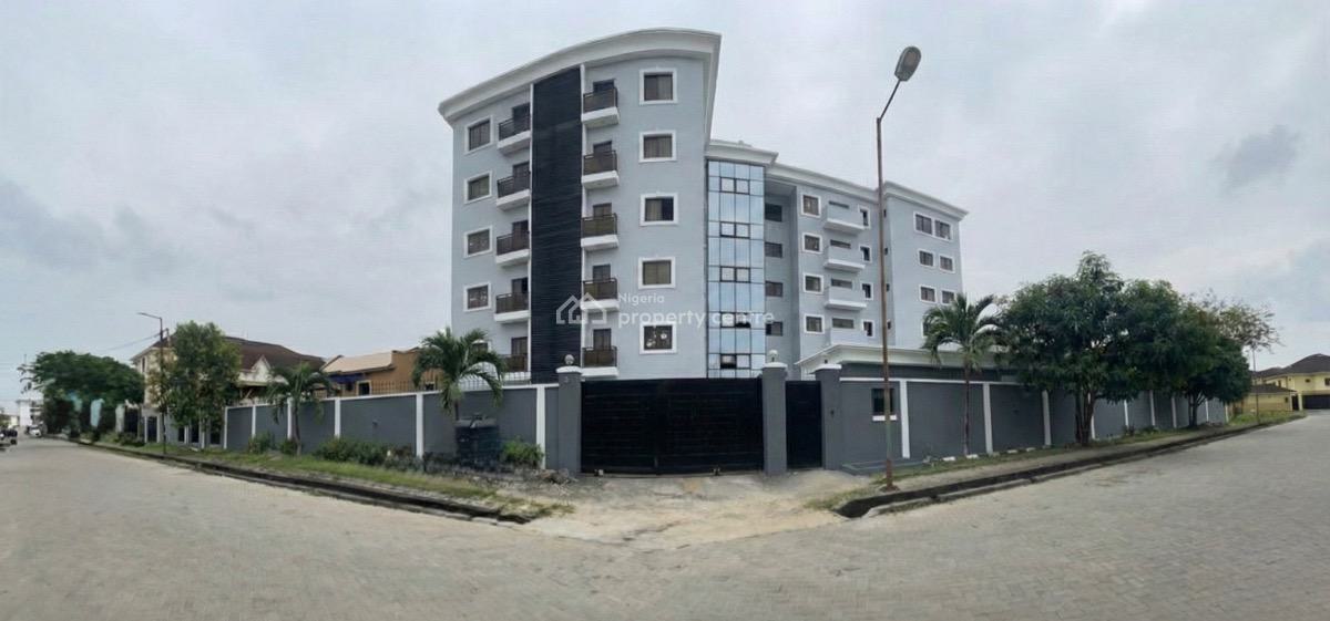 Newly Renovated 3-bedroom Apartments with Bq, Abeke Ogunsanya Street, Lekki Phase 1, Lekki Phase 1, Lekki, Lagos, Flat / Apartment for Rent