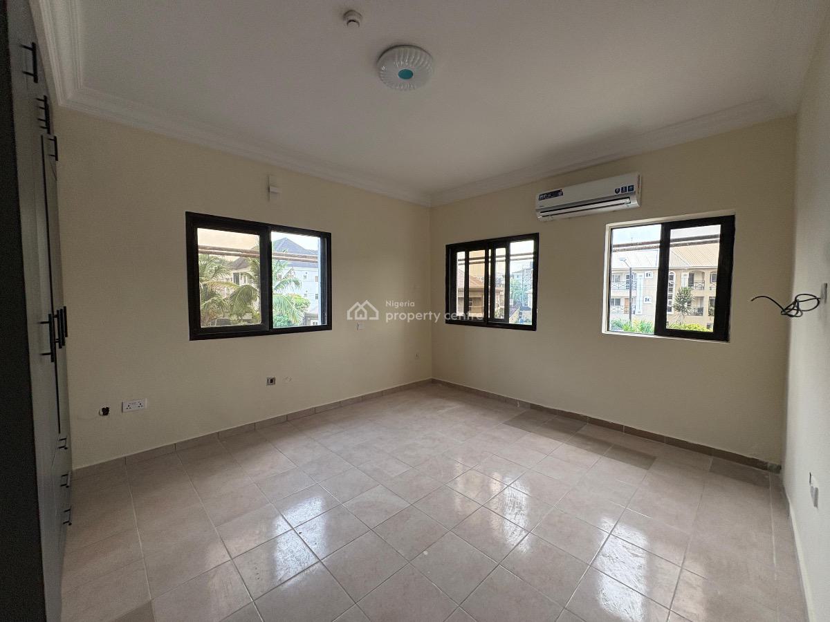 Newly Renovated 3-bedroom Apartments with Bq, Abeke Ogunsanya Street, Lekki Phase 1, Lekki Phase 1, Lekki, Lagos, Flat / Apartment for Rent