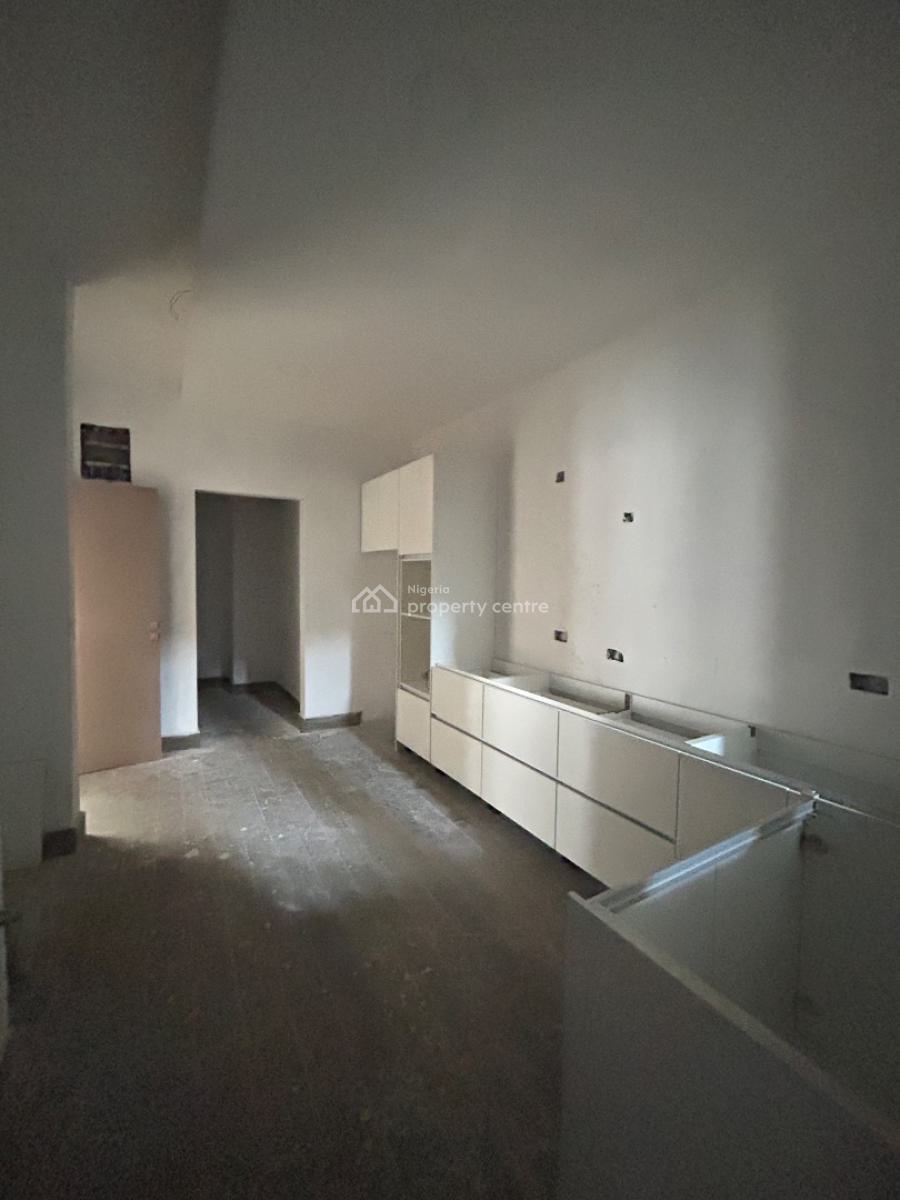 2 Bedroom Apartment with Bq, Lekki Phase 1, Lekki, Lagos, Flat / Apartment for Rent