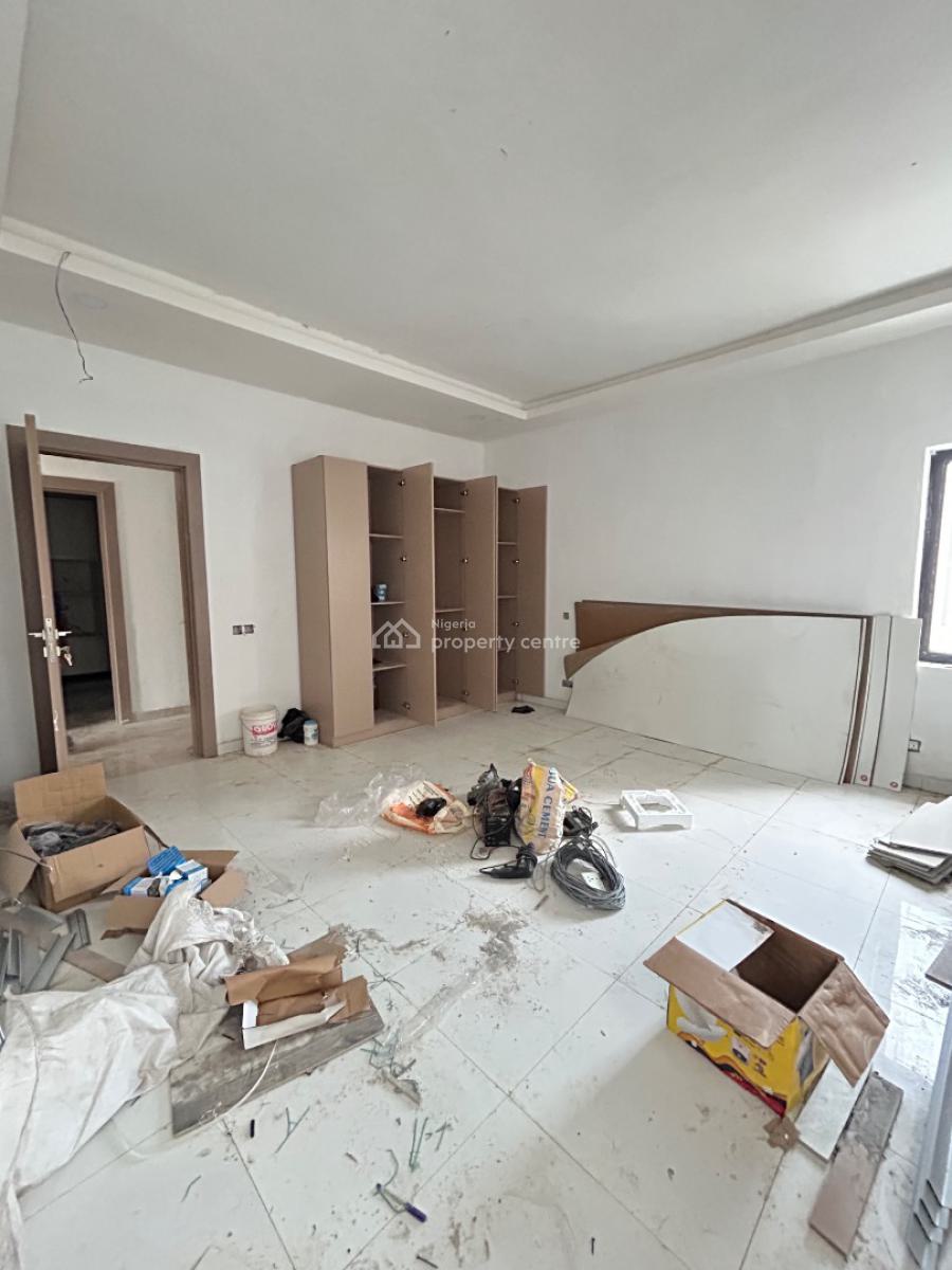 2 Bedroom Apartment with Bq, Lekki Phase 1, Lekki, Lagos, Flat / Apartment for Rent