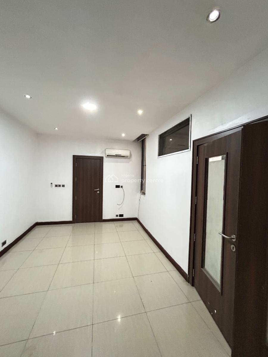 3 Bedroom Flat with Bq, Ikoyi, Lagos, Flat / Apartment for Rent