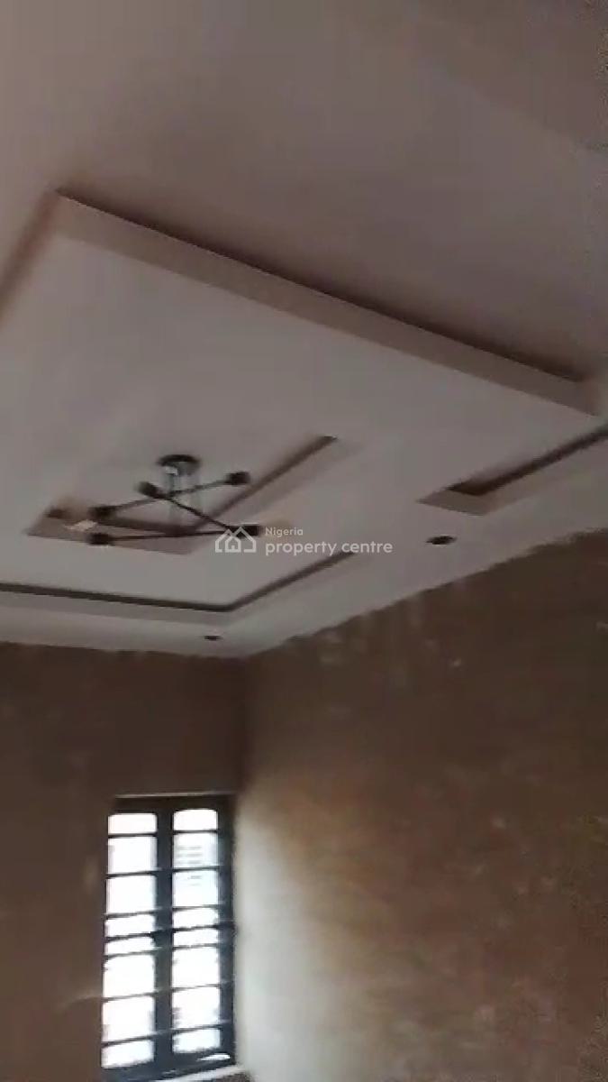 Decent Mini Flat  at Iwaya Road, Iwaya Road, Iwaya, Yaba, Lagos, Mini Flat (room and Parlour) for Rent