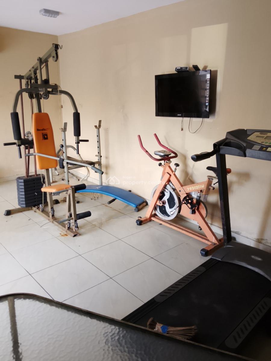 4bedroom Terrace Duplex with Bq, Swimming Pool,gym,etc, Mini Serviced Estate, Osapa, Lekki, Lagos, Terraced Duplex for Sale