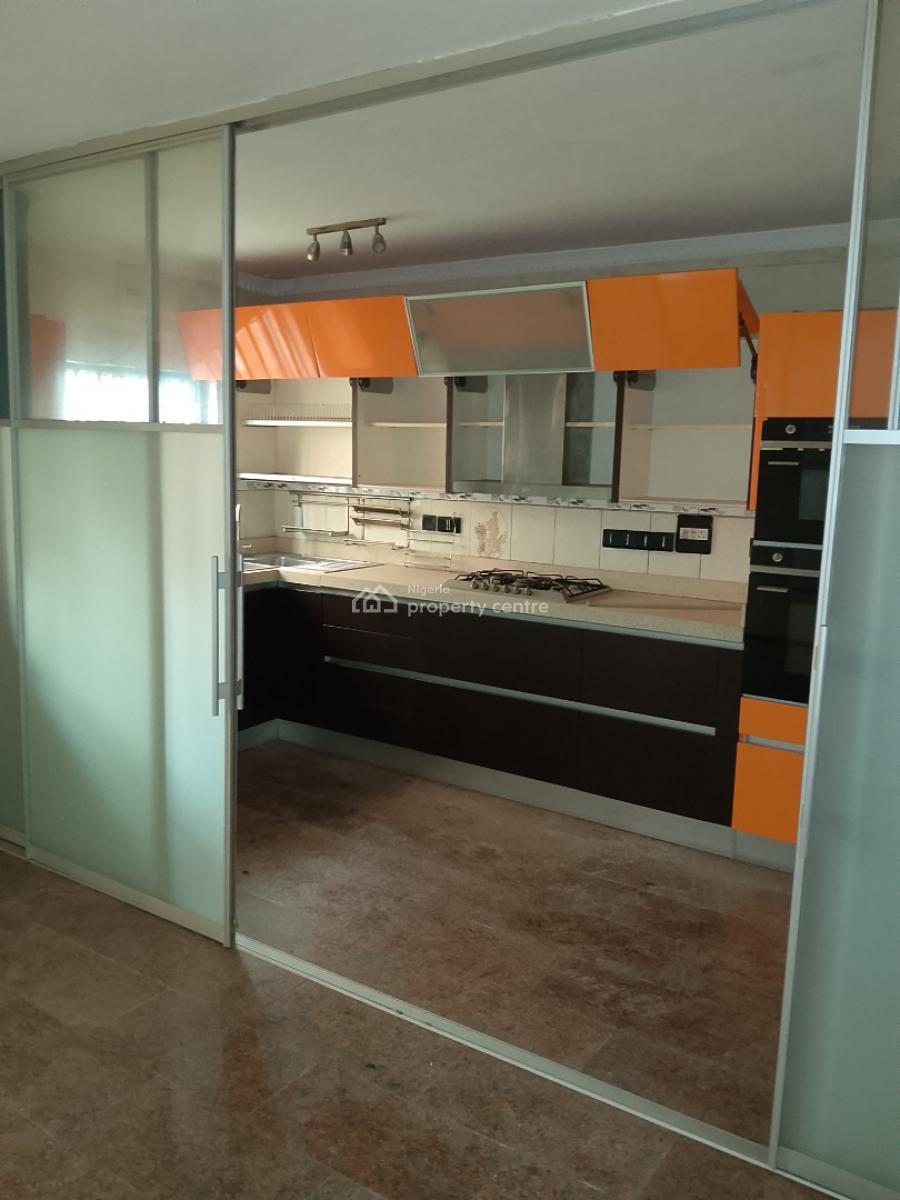 4bedroom Terrace Duplex with Bq, Swimming Pool,gym,etc, Mini Serviced Estate, Osapa, Lekki, Lagos, Terraced Duplex for Sale