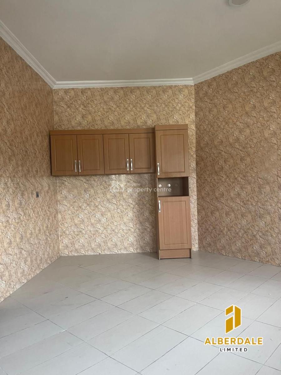 Well-finished and Spacious 3-bedroom Flat, Ikeja Gra, Ikeja, Lagos, Flat / Apartment for Rent