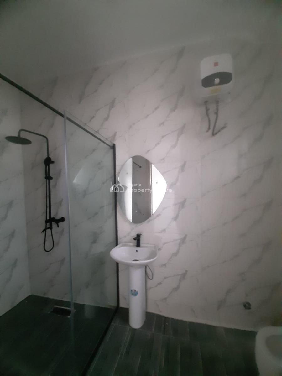 4, Lekki Phase 1, Lekki, Lagos, Terraced Duplex for Sale