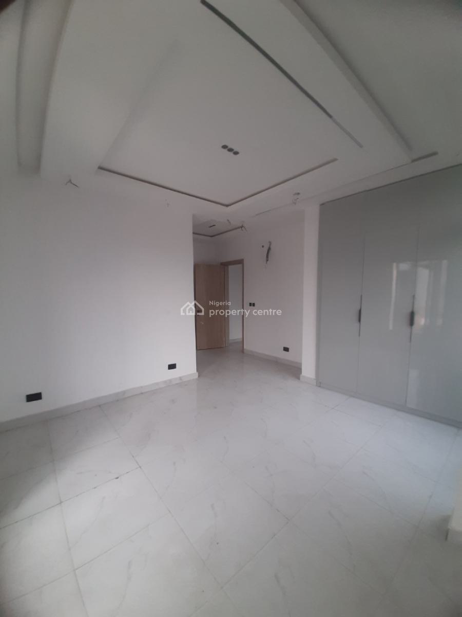 4, Lekki Phase 1, Lekki, Lagos, Terraced Duplex for Sale