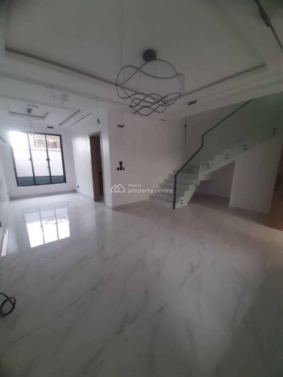 4, Lekki Phase 1, Lekki, Lagos, Terraced Duplex for Sale