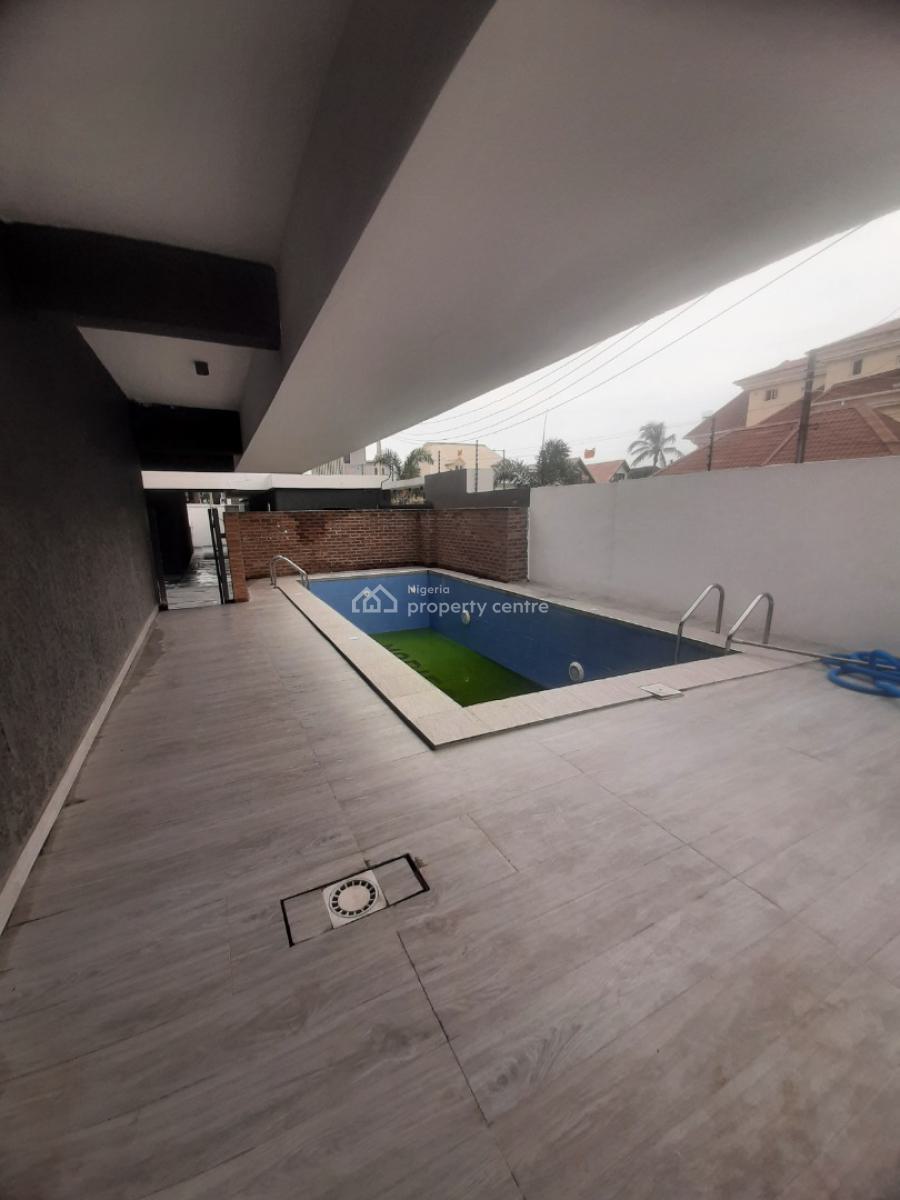 4, Lekki Phase 1, Lekki, Lagos, Terraced Duplex for Sale