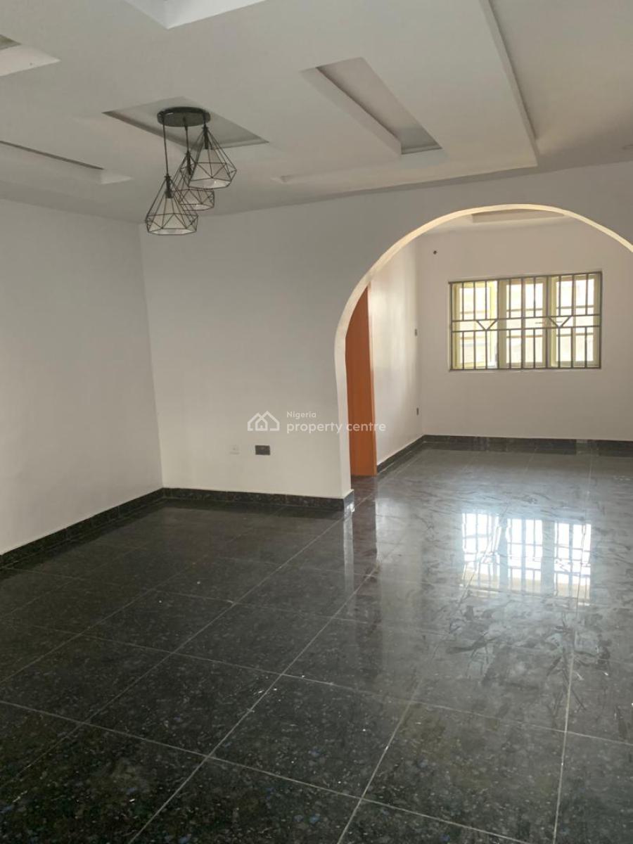 a 3 Bedroom Flat, Ologolo, Lekki, Lagos, Flat / Apartment for Rent