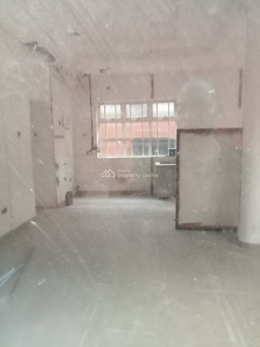 27sqmt Open Plan Space, New Oko Oba, New Oko-oba, Agege, Lagos, Shop for Rent