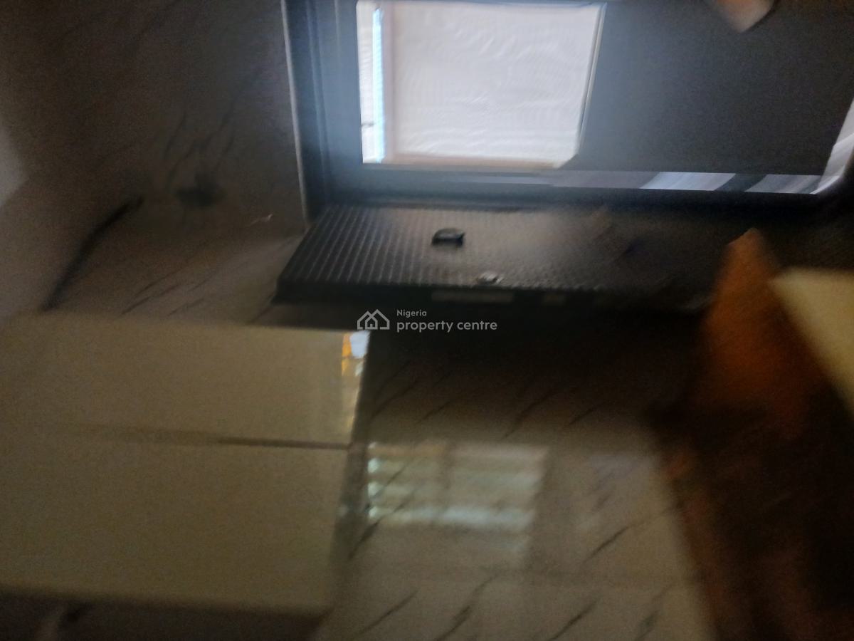 Well Finished 4br, Phase2 Gra, Magodo, Lagos, Semi-detached Duplex for Rent