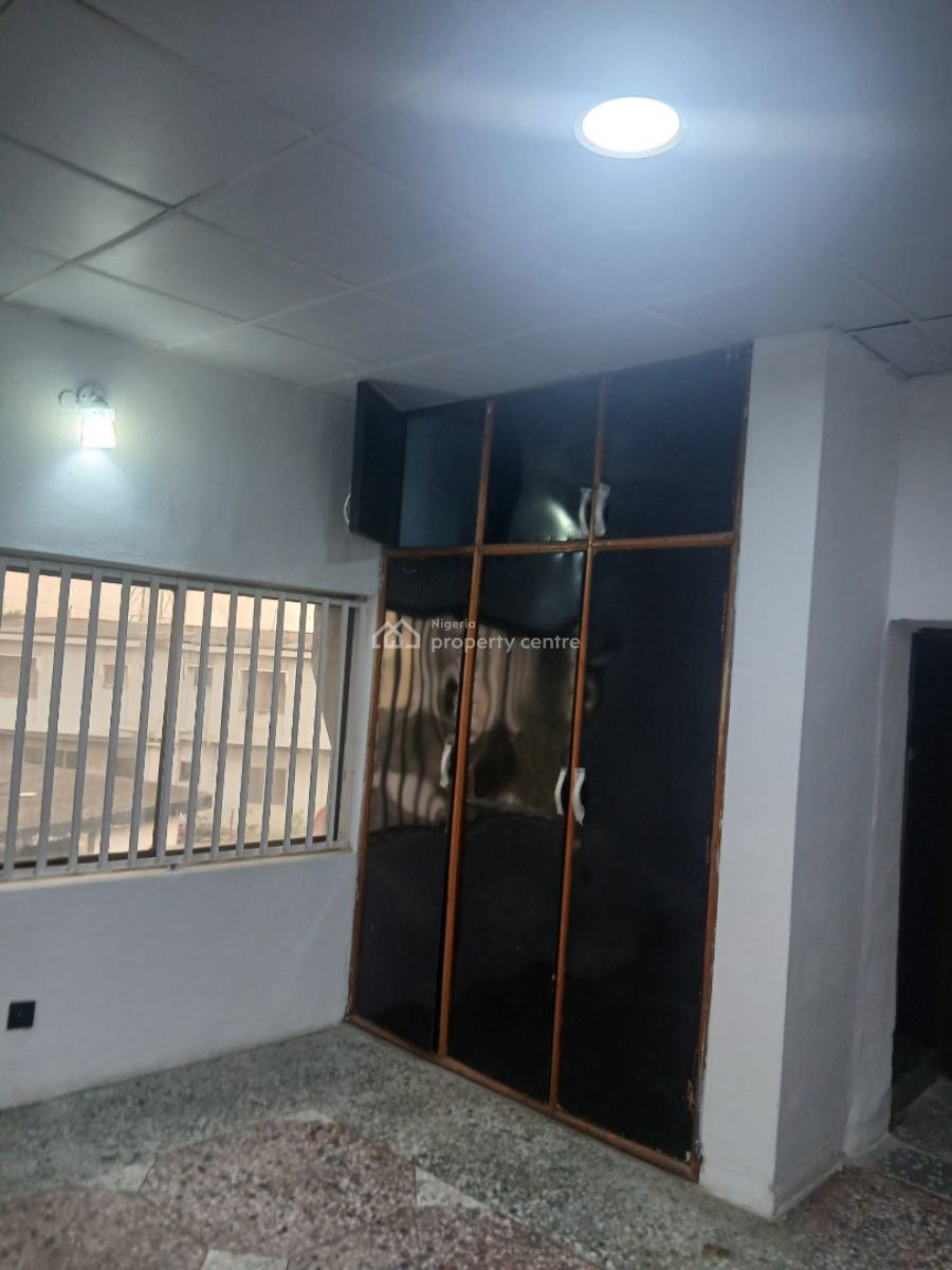Spacious 4br, Phase2 Gra, Magodo, Lagos, Semi-detached Duplex for Rent