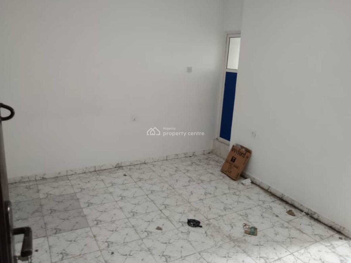 Washington Dc Roomself Con, Folagoro Estate, Yaba, Lagos, Self Contain (single Rooms) for Rent
