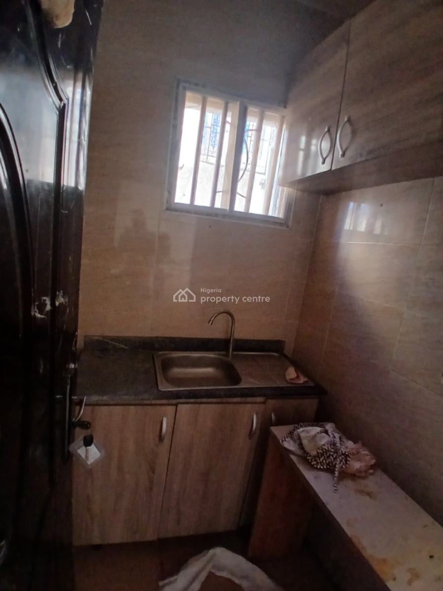 a Room Self-contained in an Estate, Life Camp, Abuja, Self Contain (single Rooms) for Rent