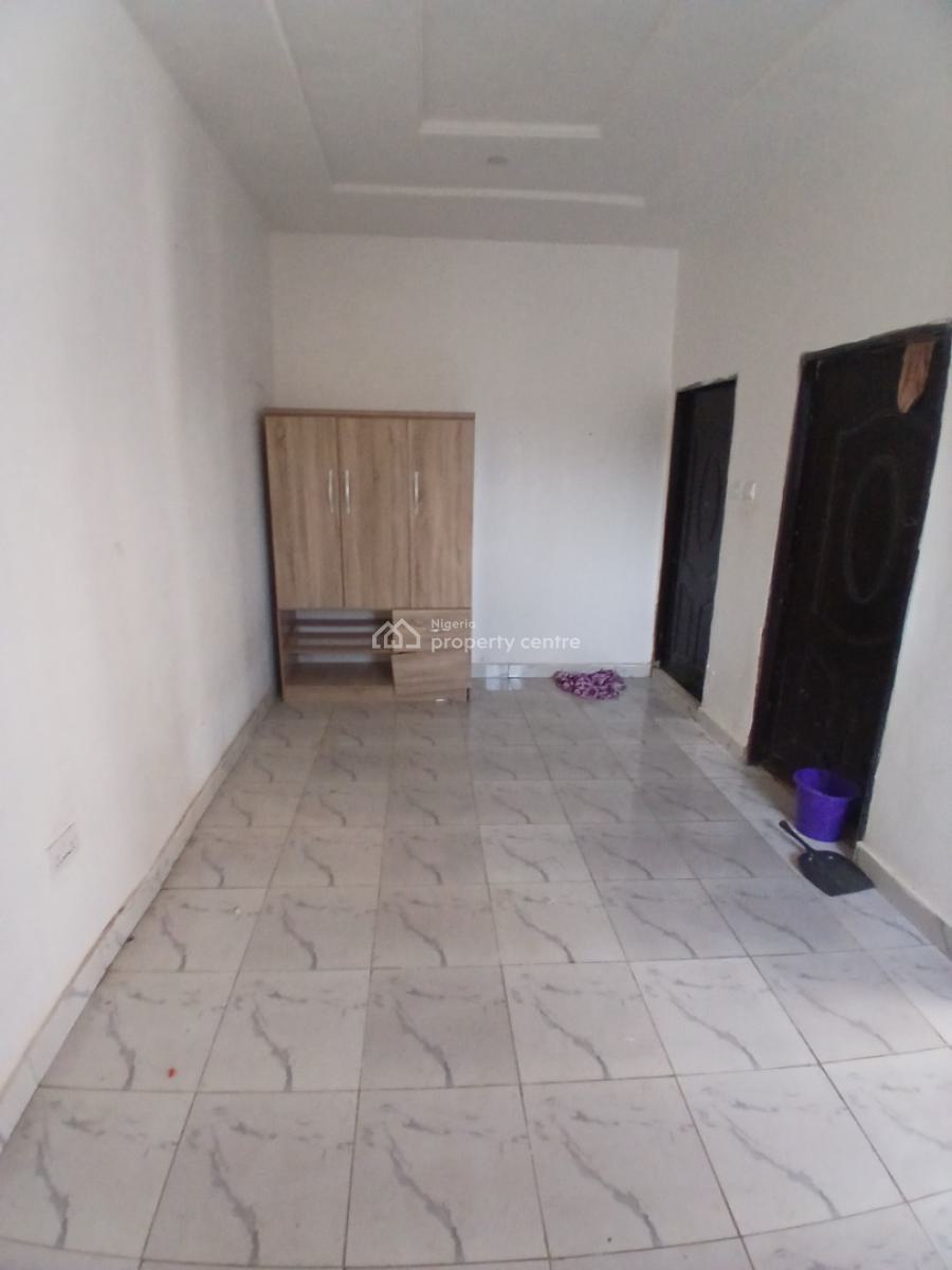 a Room Self-contained in an Estate, Life Camp, Abuja, Self Contain (single Rooms) for Rent