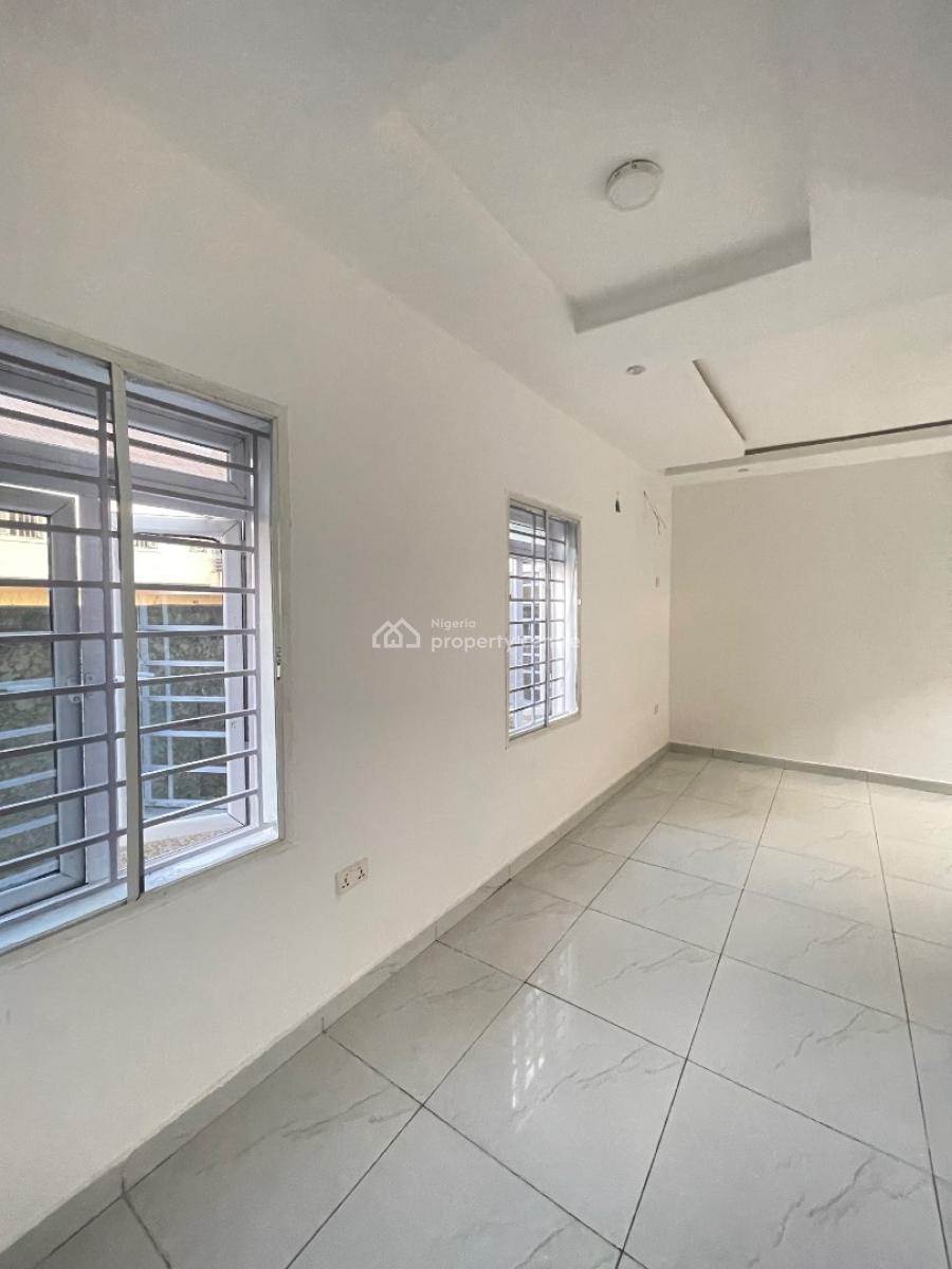Luxury Standard Mini Flats Upstairs Estate Comes with Swimming Pool, Located Inside Good Estate,swimming Pool and Gym Available,big Kitchen, Sangotedo, Ajah, Lagos, Mini Flat (room and Parlour) for Rent