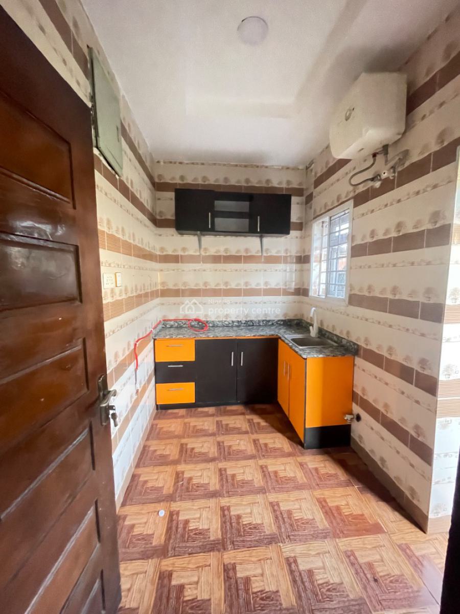 Luxury Standard Mini Flats Upstairs Estate Comes with Swimming Pool, Located Inside Good Estate,swimming Pool and Gym Available,big Kitchen, Sangotedo, Ajah, Lagos, Mini Flat (room and Parlour) for Rent