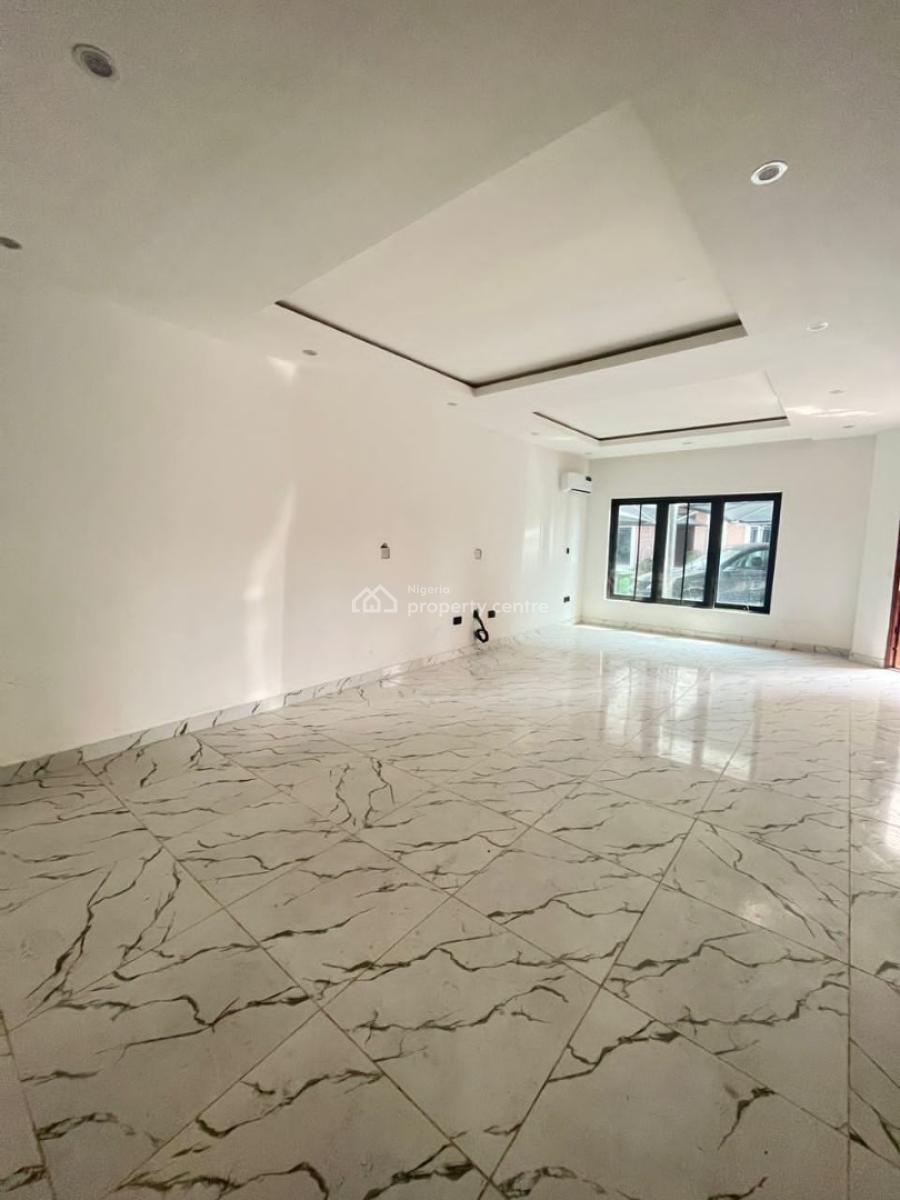 4 Bedrooms Terrace Duplex with a Bq with Pool, Lekki Phase 1, Lekki, Lagos, Terraced Duplex for Sale