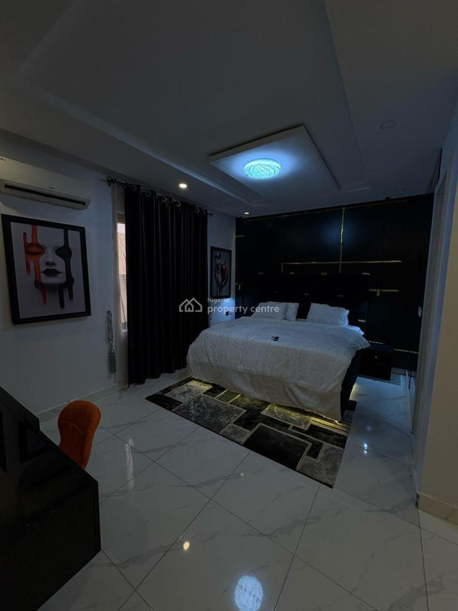 Luxurious 1 Bedroom Fully Furnished Apartment, Lekki Phase 1, Lekki, Lagos, Flat / Apartment Short Let