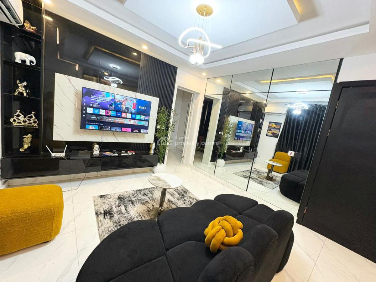 Luxurious 1 Bedroom Fully Furnished Apartment, Lekki Phase 1, Lekki, Lagos, Flat / Apartment Short Let
