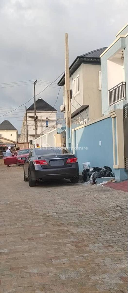 3 Bedroom Semi-detached Duplex, Olowora, Magodo, Lagos, Semi-detached Duplex for Sale