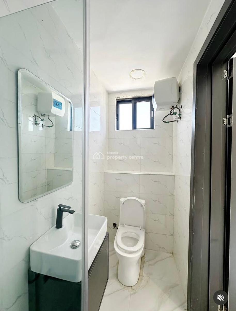 Luxurious 3 Bedroom Apartment with Swimming Pool and Elevator, Lekki Phase 1, Lekki, Lagos, Lekki Phase 1, Lekki, Lagos, House for Rent