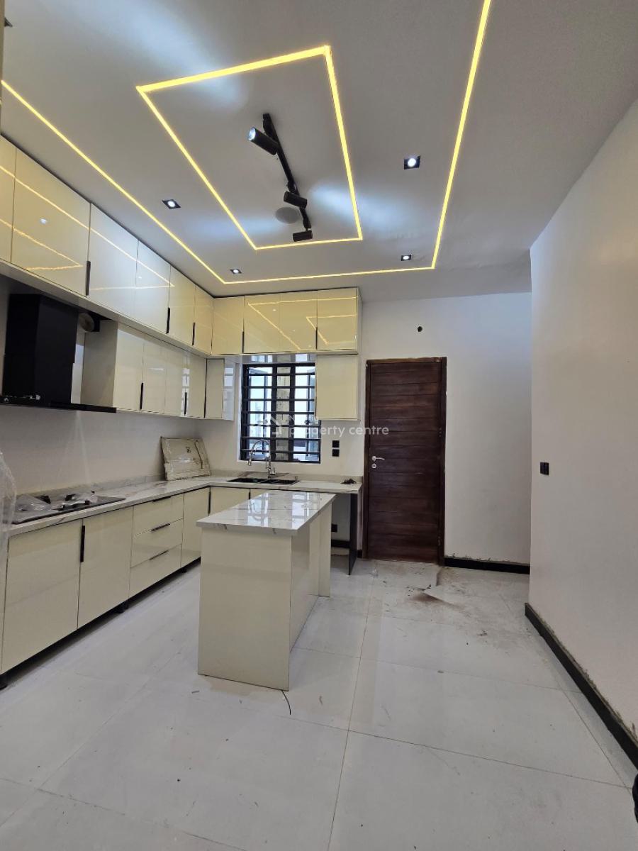 Modern and Spacious 5-bedroom Detached Duplex, Ologolo, Lekki, Lagos, Detached Duplex for Sale