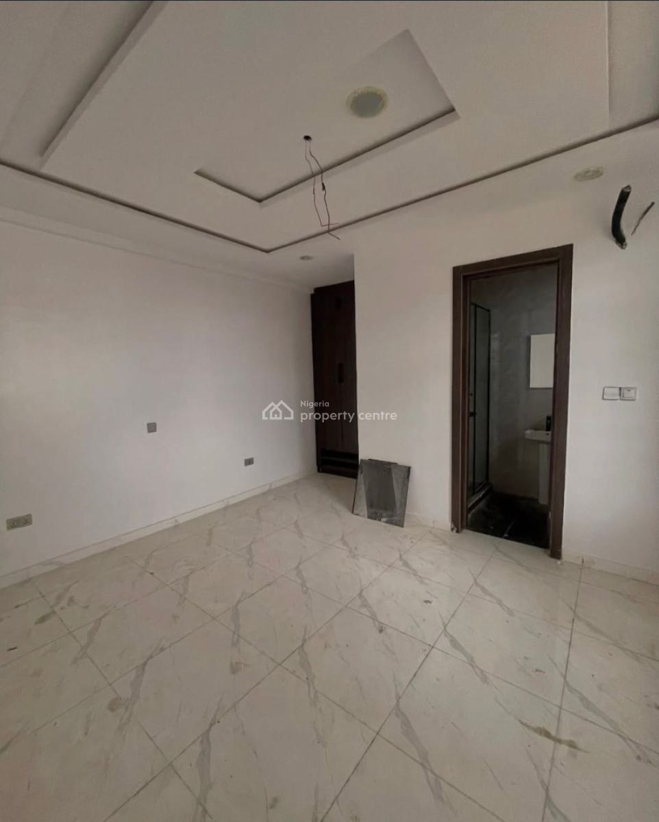 Elegant 4 Bedroom Semi-detached Duplex with Big Rooms., Ogudu Aqua View Estate, Ogudu, Lagos, Semi-detached Duplex for Sale