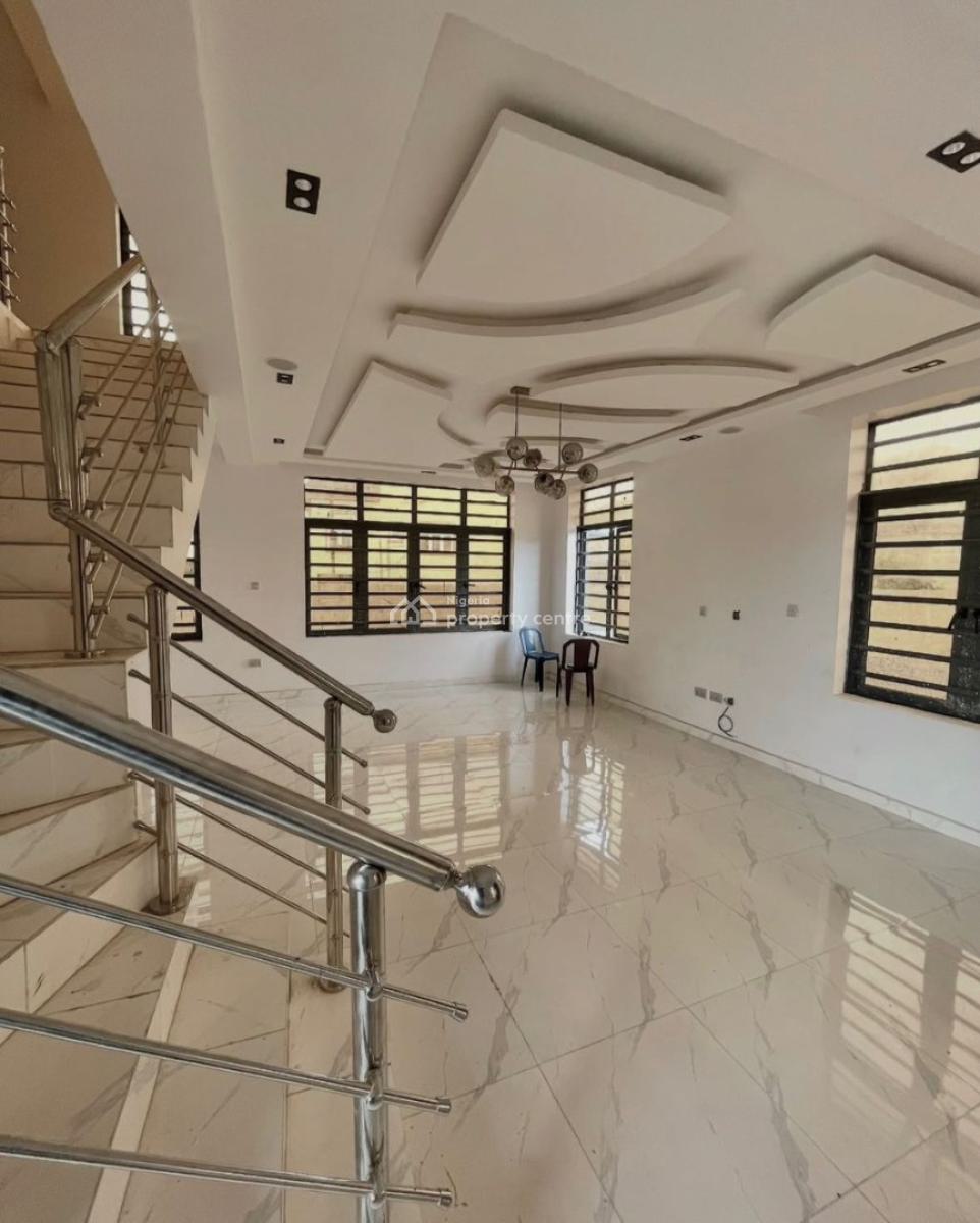 Elegant 4 Bedroom Semi-detached Duplex with Big Rooms., Ogudu Aqua View Estate, Ogudu, Lagos, Semi-detached Duplex for Sale