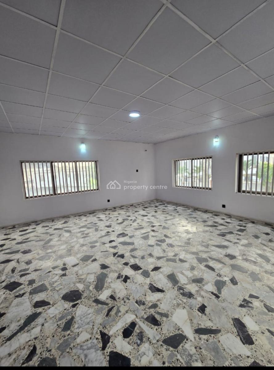 Renovated Spacious 5 Bedrom Duplex (self Compound, Gra Phase 2, Magodo, Lagos, Semi-detached Duplex for Rent