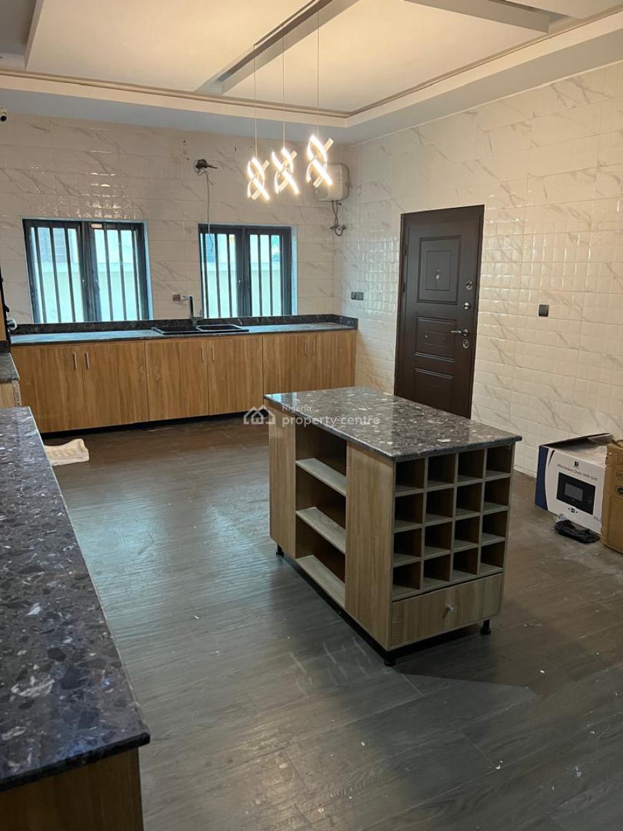 5 Bedroom Detached House Self Compound, Ikeja Gra, Ikeja, Lagos, House for Rent