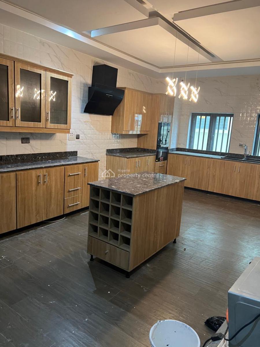 5 Bedroom Detached House Self Compound, Ikeja Gra, Ikeja, Lagos, House for Rent