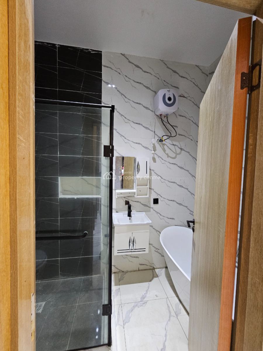 5bedrooms Fully Detached Duplex, Ajah, Lagos, Detached Duplex for Sale