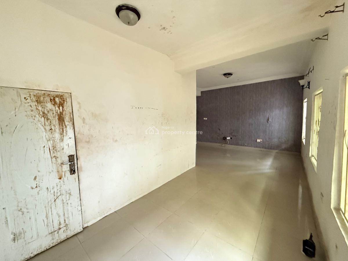 Spacious Single Room with a Big Kitchen, Chevron Drive, Lekki, Lagos, Flat / Apartment for Rent
