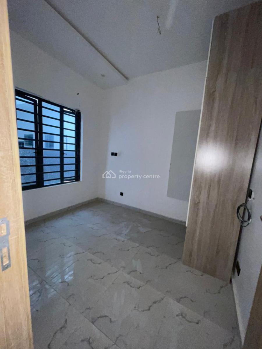 Distress Well Built 4bedroom Terrace Duplex, Ikota Lekki Lagos, Ikota, Lekki, Lagos, Terraced Duplex for Sale