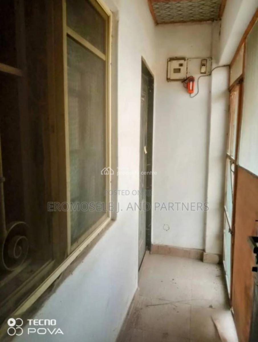 a Room Self Contain, Akoka Via St. Finmbaars College Road, Yaba, Lagos, Self Contain (single Rooms) for Rent