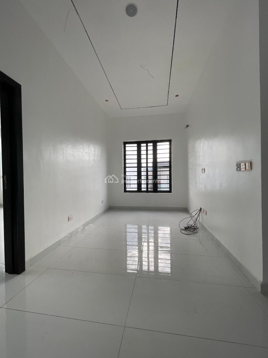 Exquisite  4bedroom Fully Detached with Bq and Pool, Ajah, Lagos, Detached Duplex for Sale